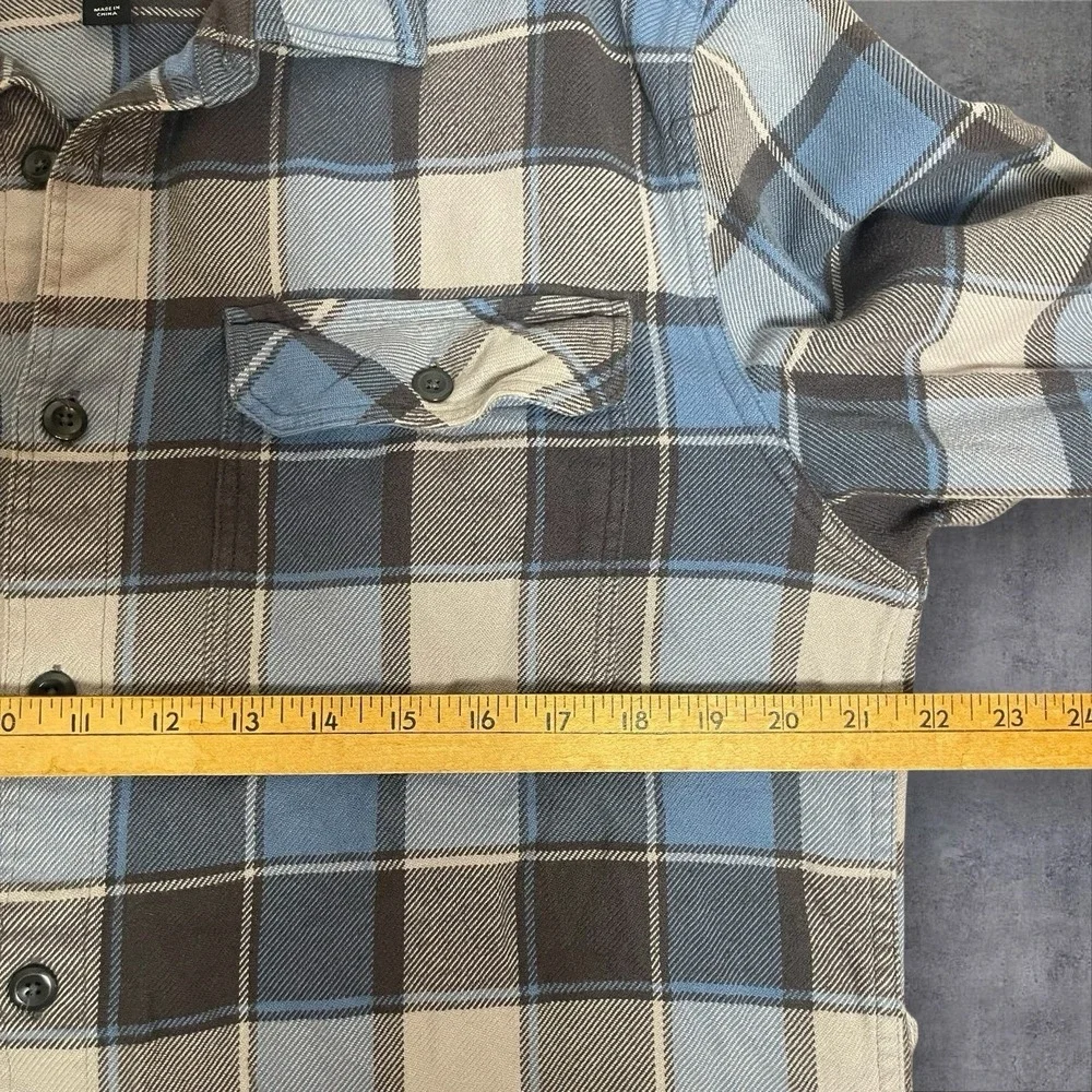 Patagonia Fjord Flannel Button Down Shirt Mens M Blue/Gray Plaid Organic Cotton - Picture 7 of 10